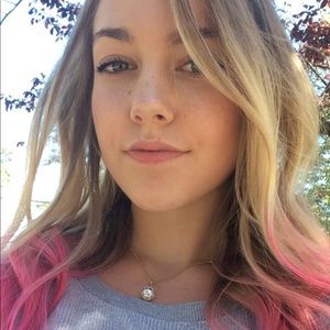 Meet your Posher, Erin